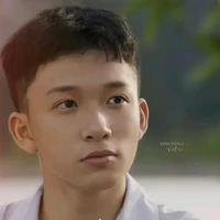 Viễn lúc 18 tuổi