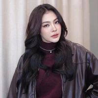 Faye Peraya(cô)
