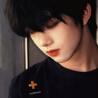 Trương Hàm Thuỵ _em