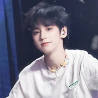 Sao đỏ chính hiệu