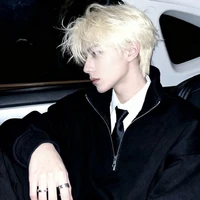 Dịch Văn Khiêm【Bạn cậu】