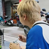 tiểu thư Vân Vân✨ /tg