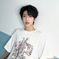 Trương Quế Nguyên/YuanGui_gã²