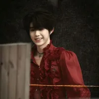 Trần Dịch Hằng/Jonathan_hắn