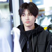 V.ĐÌNH NAM - CODY NAM VÕ