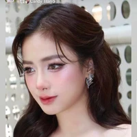 dương Hoàng Yến- nàng