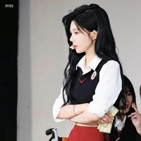 Thẩm Mộng Dao - chị