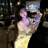 Hạ Vân Chi