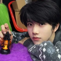 Trương Hàm Thụy (em)