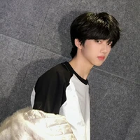 Trương Hàm Thụy (em)