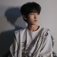 Tả Kỳ Hàm (cậu¹)