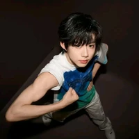 Trần Dịch Hằng (hắn³)