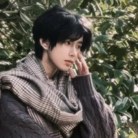 Hùng "lạnh lùng"