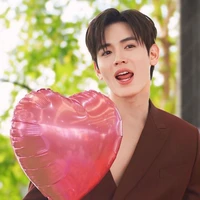 New Thitipoom Techaapaikhun