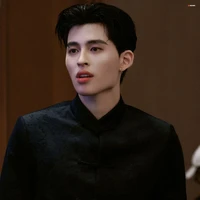 Pond Naravit Lertratkosum