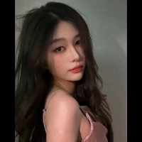 Vương dịch ( cô)