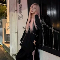 Aeri Uchinaga ( cô )