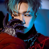 Hoàng Đức Duy ( captian)