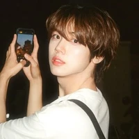 Lê Anh Quân ╌ Trợ Lí SaChin╵⁹⁵