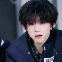 Trần Dịch Hằng ( Hắn )