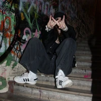 𝑴ắ𝒕 𝟏𝟎/𝟏𝟎