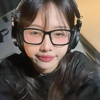 Trần Hoàng Phương Lan (YeoLan)