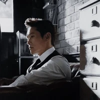 Hwang In Ho"29 tuổi"