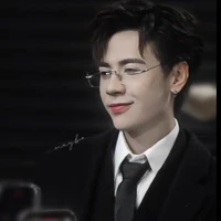 Lê Quang Hùng - Mater D