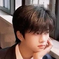 Trương Hàm Thuỵ