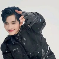 hùng huỳnh