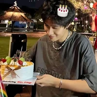 Quang Huy ( e Phone )