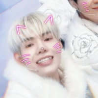 tác giả đang tuổi ăn tuổi lớn🌷