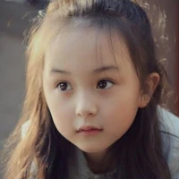 Noãn Noãn lúc nhỏ