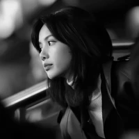 Lalisa Manoban ( cô)
