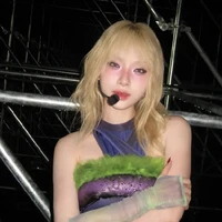 Vũ Thị Ngân Mỹ [dạng người]