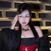 Trần Thị Phương Thảo •52hz•