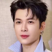 Bùi Anh Tú ( Anh Tú Atus )