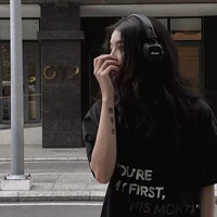 Trần Thảo Linh (cô)