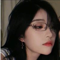 Vương Dịch – yiyi