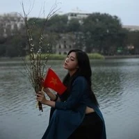 Nguyễn Linh Chi_Chi Xê