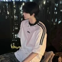 anh hai nu9: Lục Thiên Khánh