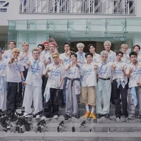 All Trừ ai đó trừ