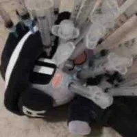 Anh họ t/g ( cục đá)