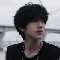 Nhiếp Vĩ Thần