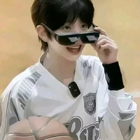 Trần Tuấn Minh :bé