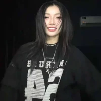 Trần Thảo Linh(Lyhan-cô)