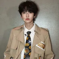 Tả Kỳ Hàm(hắn ta)