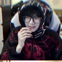 Nguyễn Quốc Hận_Ngọc Quý