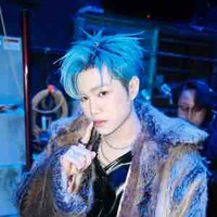 Hoàng đức duy ( captian)