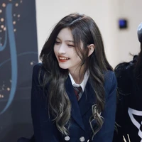 Diệp Thư Kỳ - bạn nàng